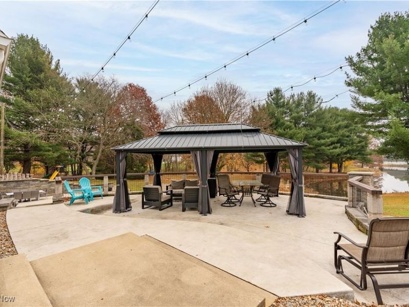 704 Reno Drive, Louisville, OH 44641 Photo 37