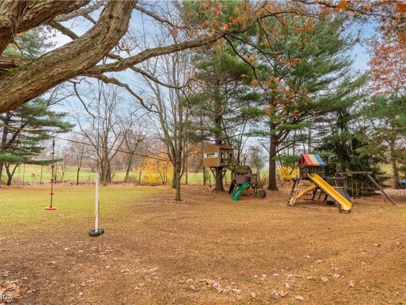 704 Reno Drive, Louisville, OH 44641 Photo 43