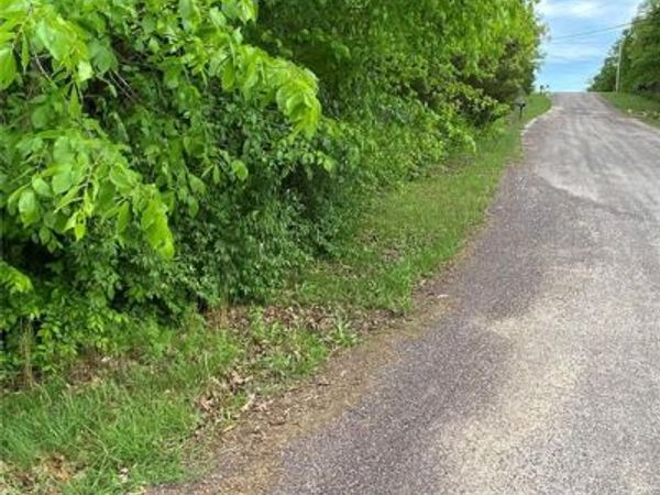 000 Oakdale Circle, Cuba, MO 65453