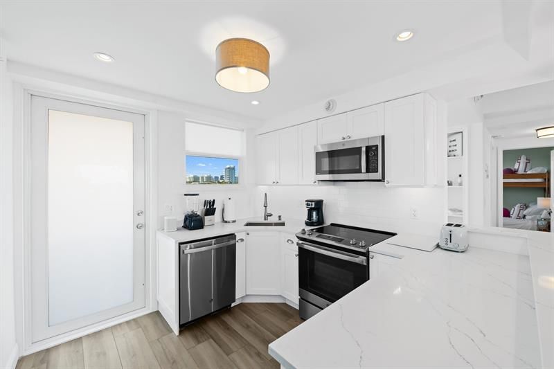 1920 S Ocean Drive, Unit 510, Fort Lauderdale, FL 33316 Photo