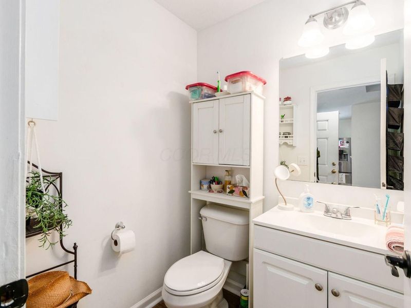 355 Dysar Run Drive, Unit 26, Blacklick, OH 43004 Photo 11