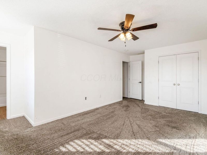 355 Dysar Run Drive, Unit 26, Blacklick, OH 43004 Photo 4