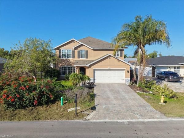 26640 Saville AVE, BONITA SPRINGS, FL 34135
