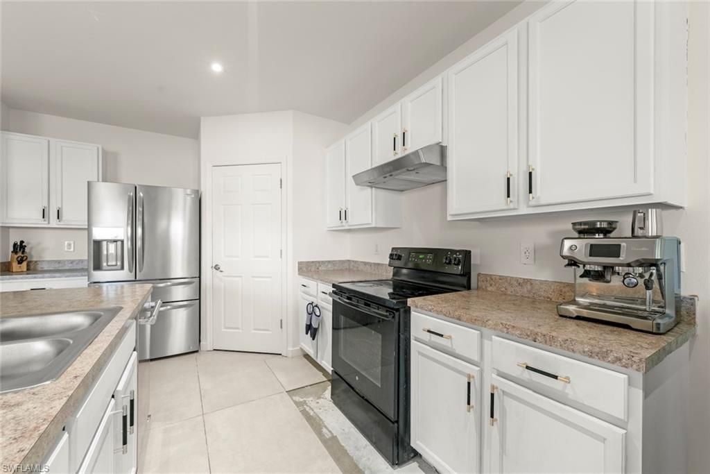 26640 Saville Ave, Bonita Springs, FL 34135 Photo