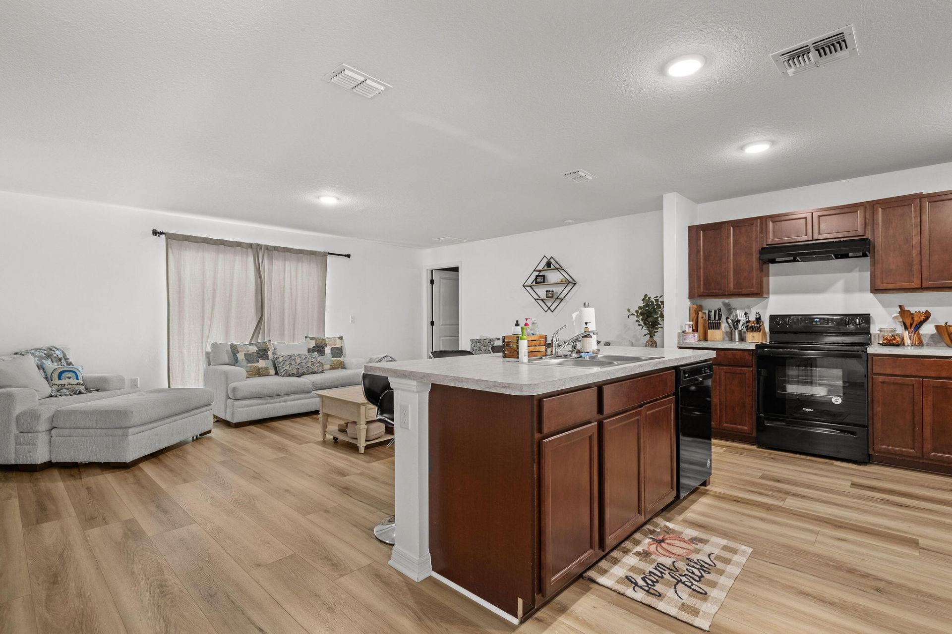 597 NW Kilpatrick Avenue, Port Saint Lucie, FL 34983 Photo