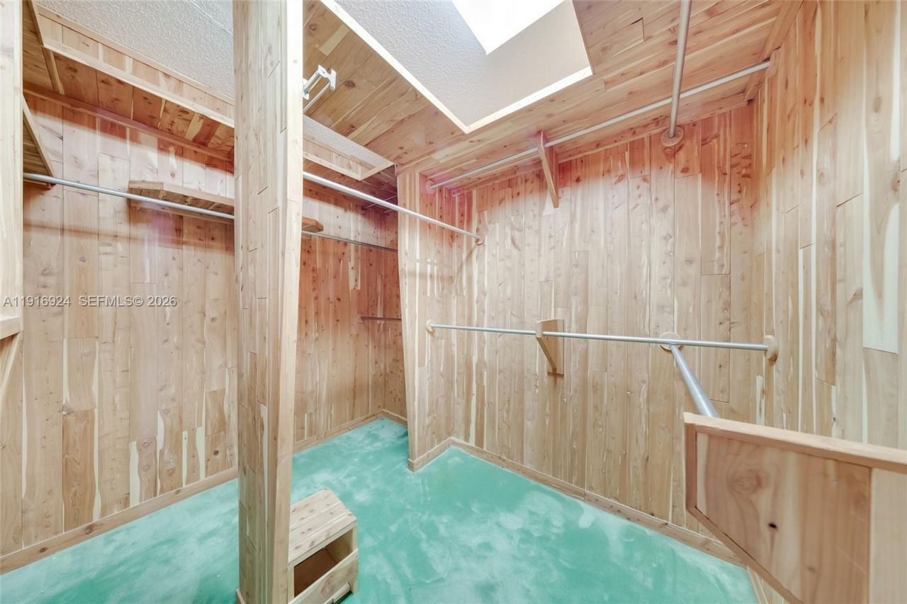 520 Brickell Key Dr, Unit A1104, Miami, FL 33131 Photo