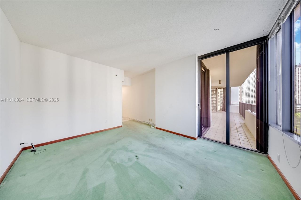 520 Brickell Key Dr, Unit A1104, Miami, FL 33131 Photo