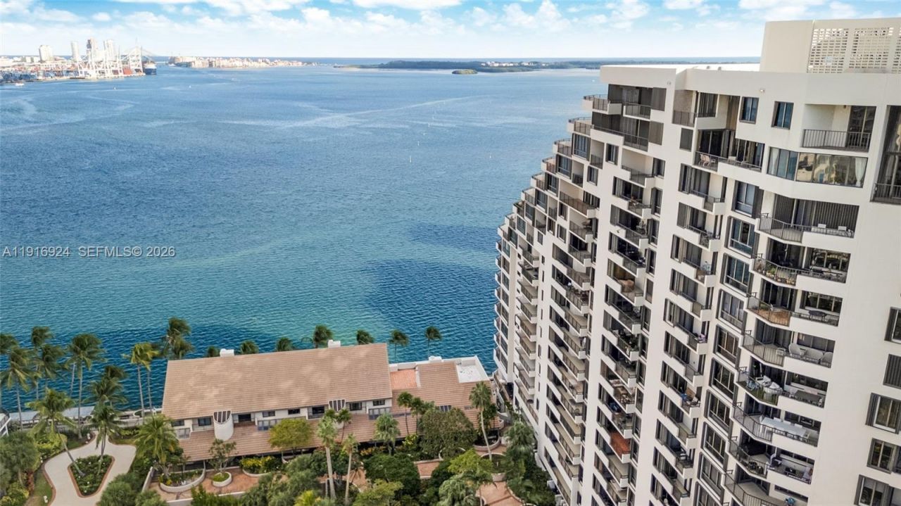 520 Brickell Key Dr, Unit A1104, Miami, FL 33131 Photo