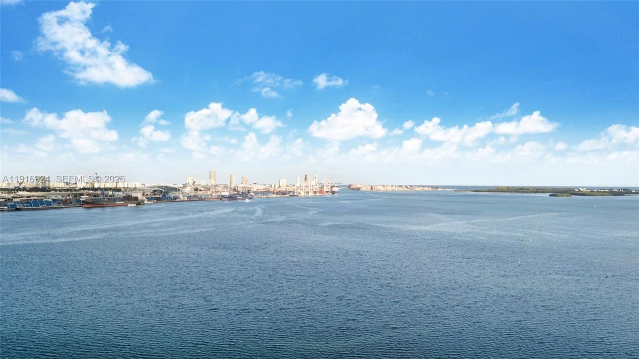 520 Brickell Key Dr, Unit A1104, Miami, FL 33131 Photo