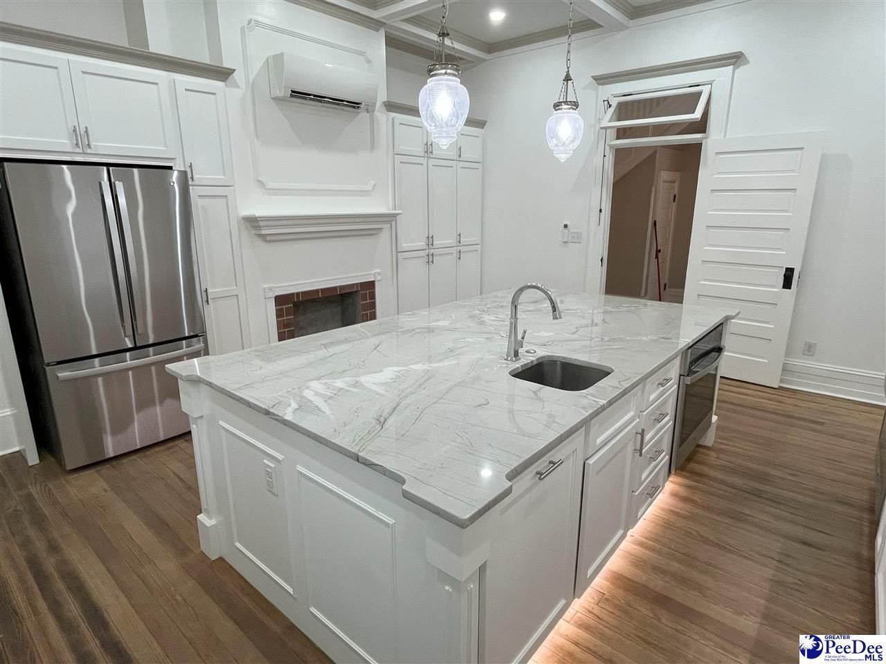 408 E Home Ave Photo 6