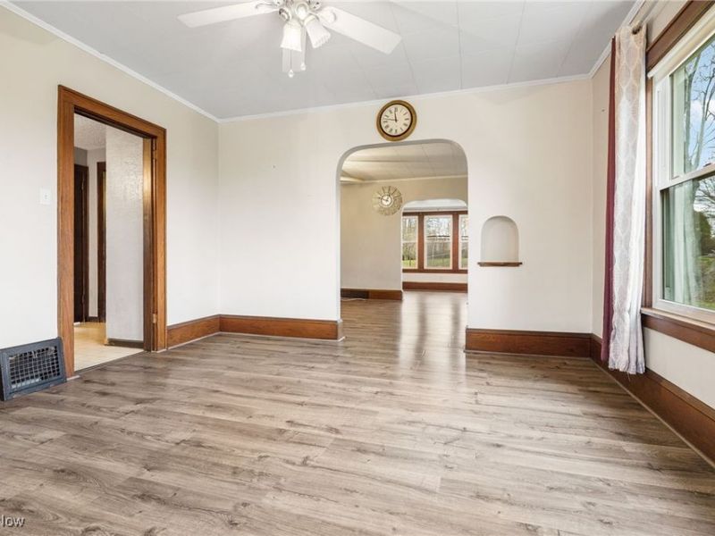 3840 Waynesburg Drive SE, Canton, OH 44707 Photo 10