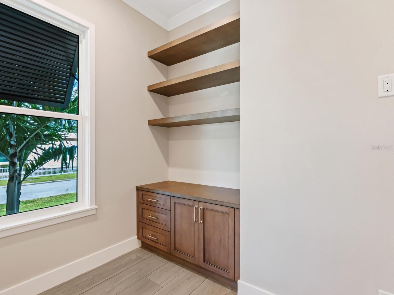 482 E Royal Flamingo Drive, Sarasota, FL 34236 Photo