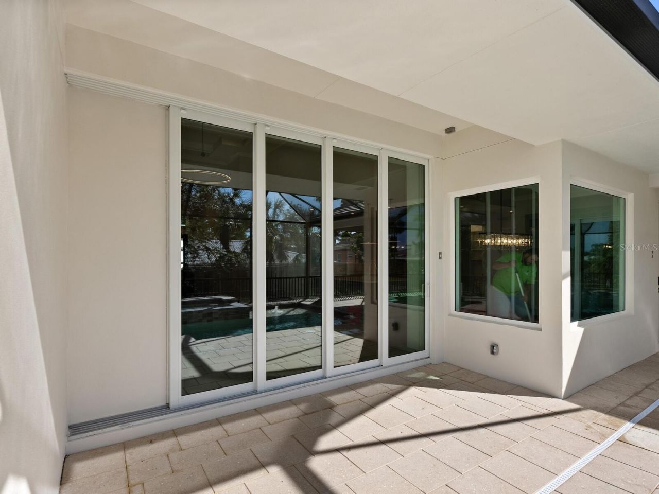 482 E Royal Flamingo Drive, Sarasota, FL 34236 Photo