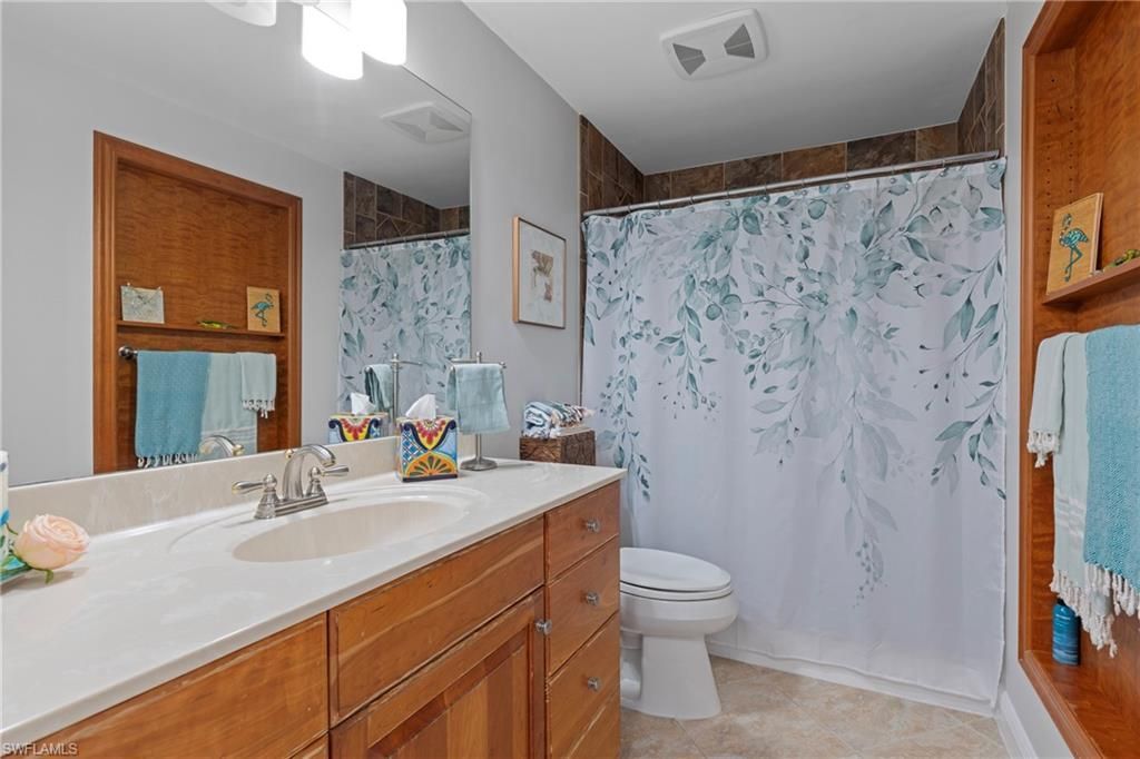 2569 Outrigger Ln, Naples, FL 34104 Photo