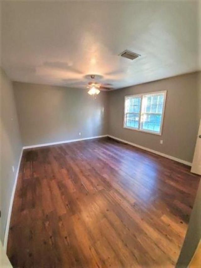 12610 NW Virginia G. Weaver Street, Bristol, FL 32321 Photo