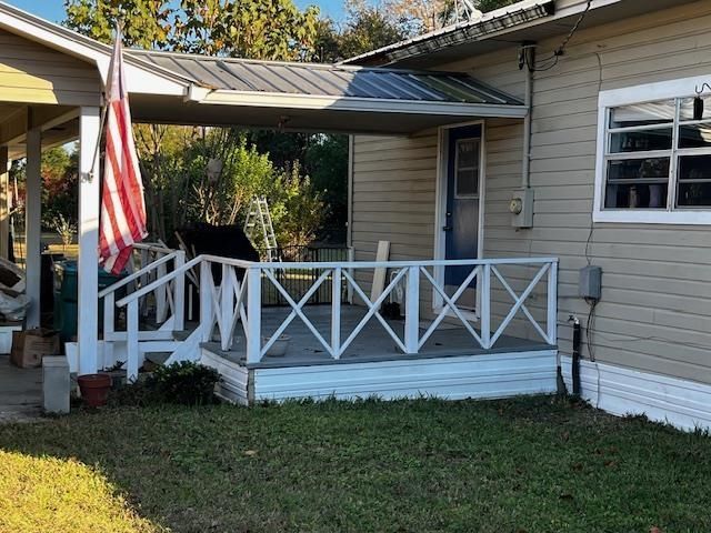 12610 NW Virginia G. Weaver Street, Bristol, FL 32321 Photo
