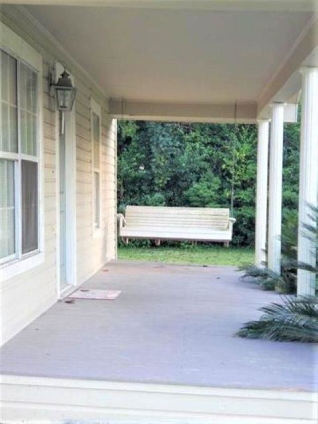 12610 NW Virginia G. Weaver Street, Bristol, FL 32321 Photo