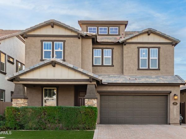 10205 E NOPAL Avenue, Mesa, AZ 85209