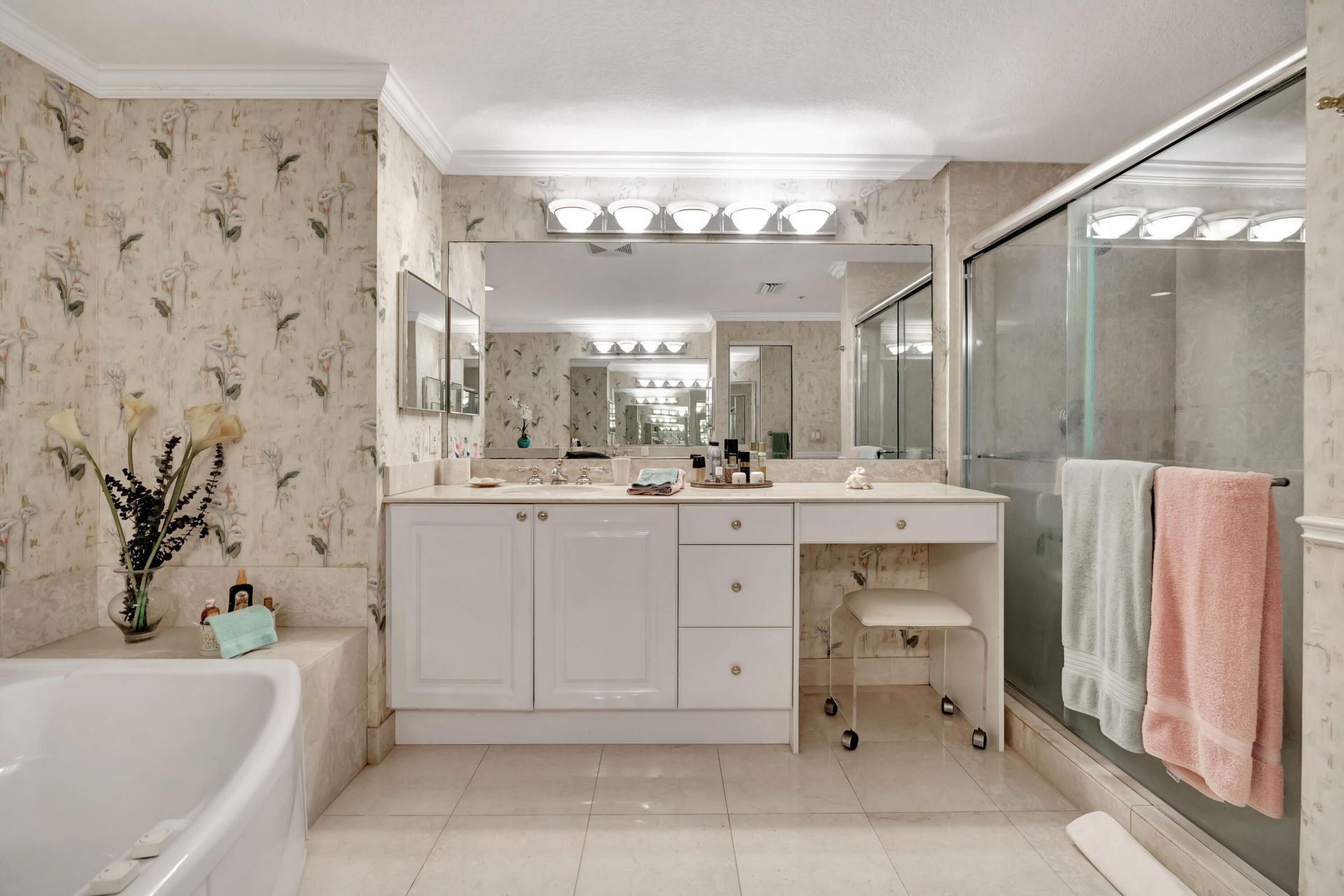 750 Ocean Royale Way, Unit 603, Juno Beach, FL 33408 Photo