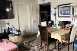 2005 Greens Blvd. photo 4