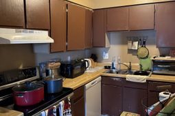 2005 Greens Blvd. photo 4