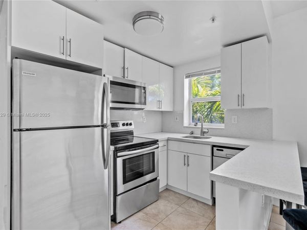 1542 Drexel Ave, Unit 306, Miami Beach, FL 33139