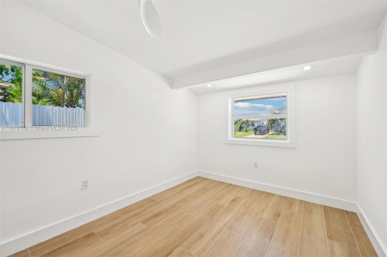 2001 SW 23rd Ave, Fort Lauderdale, FL 33312 Photo