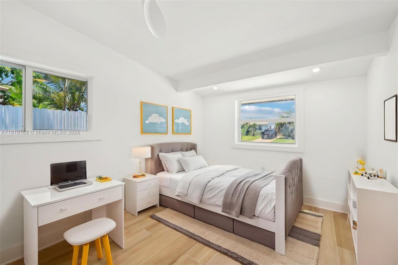 2001 SW 23rd Ave, Fort Lauderdale, FL 33312 Photo