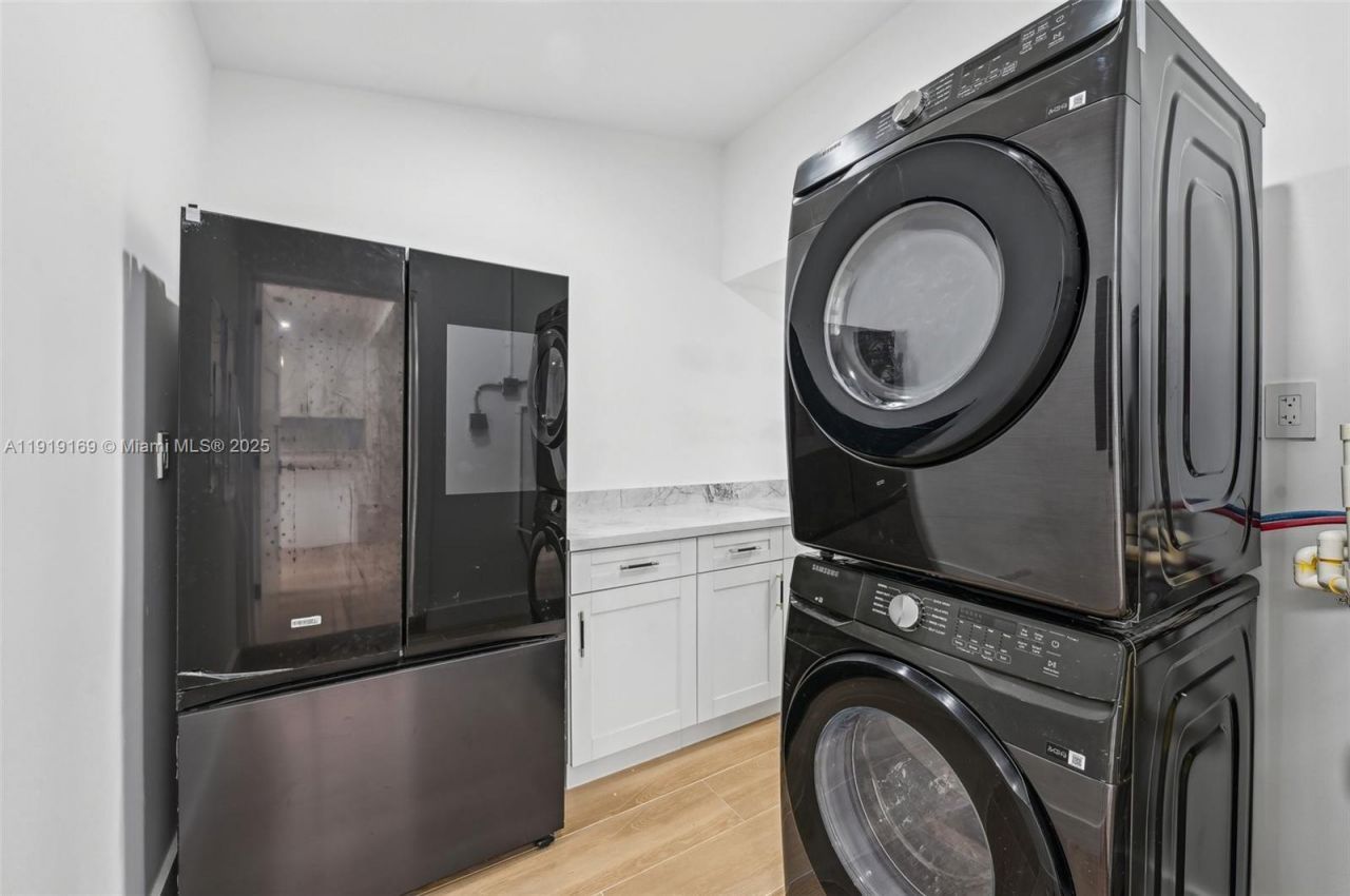 2001 SW 23rd Ave, Fort Lauderdale, FL 33312 Photo