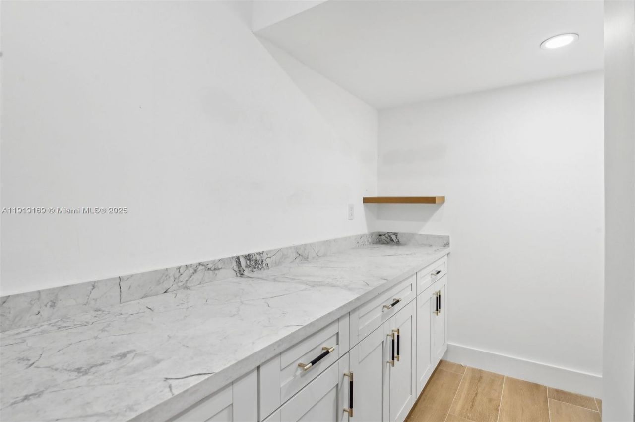 2001 SW 23rd Ave, Fort Lauderdale, FL 33312 Photo