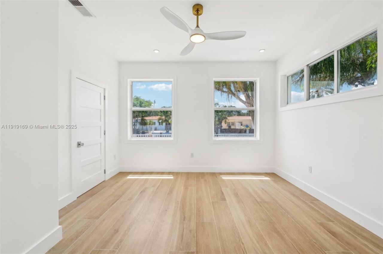 2001 SW 23rd Ave, Fort Lauderdale, FL 33312 Photo