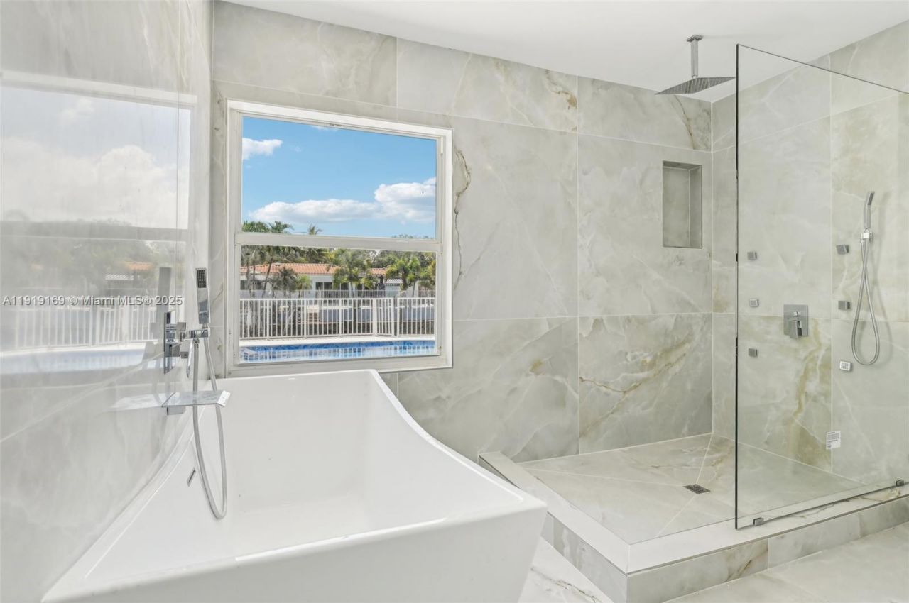 2001 SW 23rd Ave, Fort Lauderdale, FL 33312 Photo