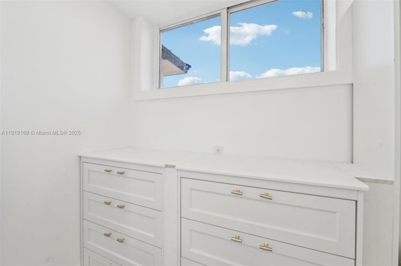 2001 SW 23rd Ave, Fort Lauderdale, FL 33312 Photo