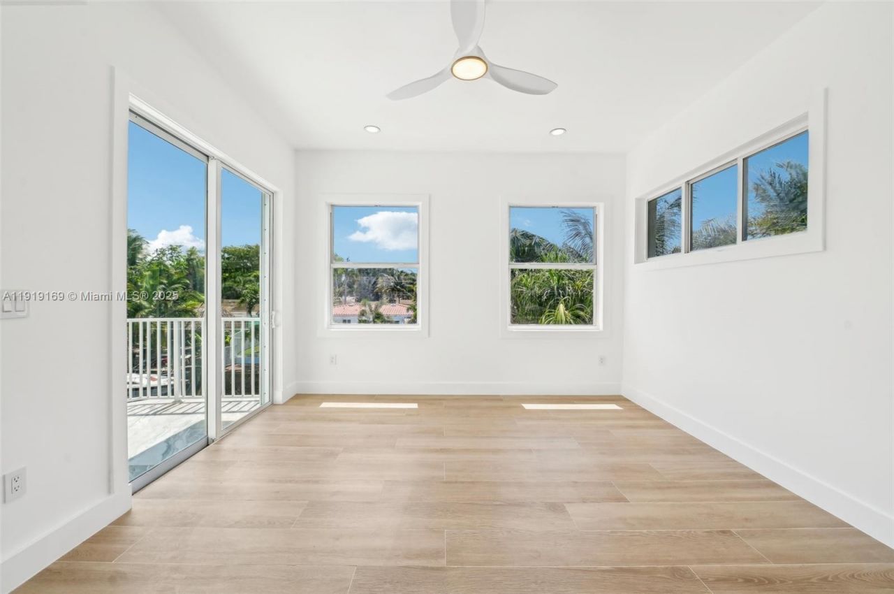 2001 SW 23rd Ave, Fort Lauderdale, FL 33312 Photo