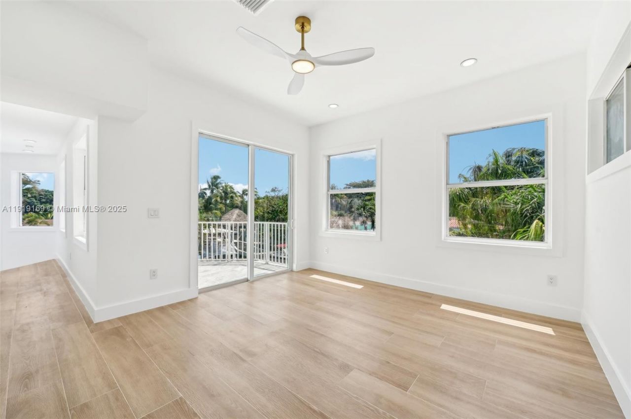 2001 SW 23rd Ave, Fort Lauderdale, FL 33312 Photo