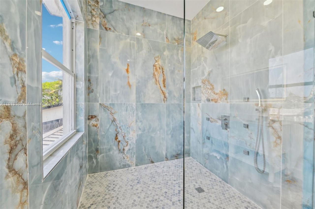 2001 SW 23rd Ave, Fort Lauderdale, FL 33312 Photo