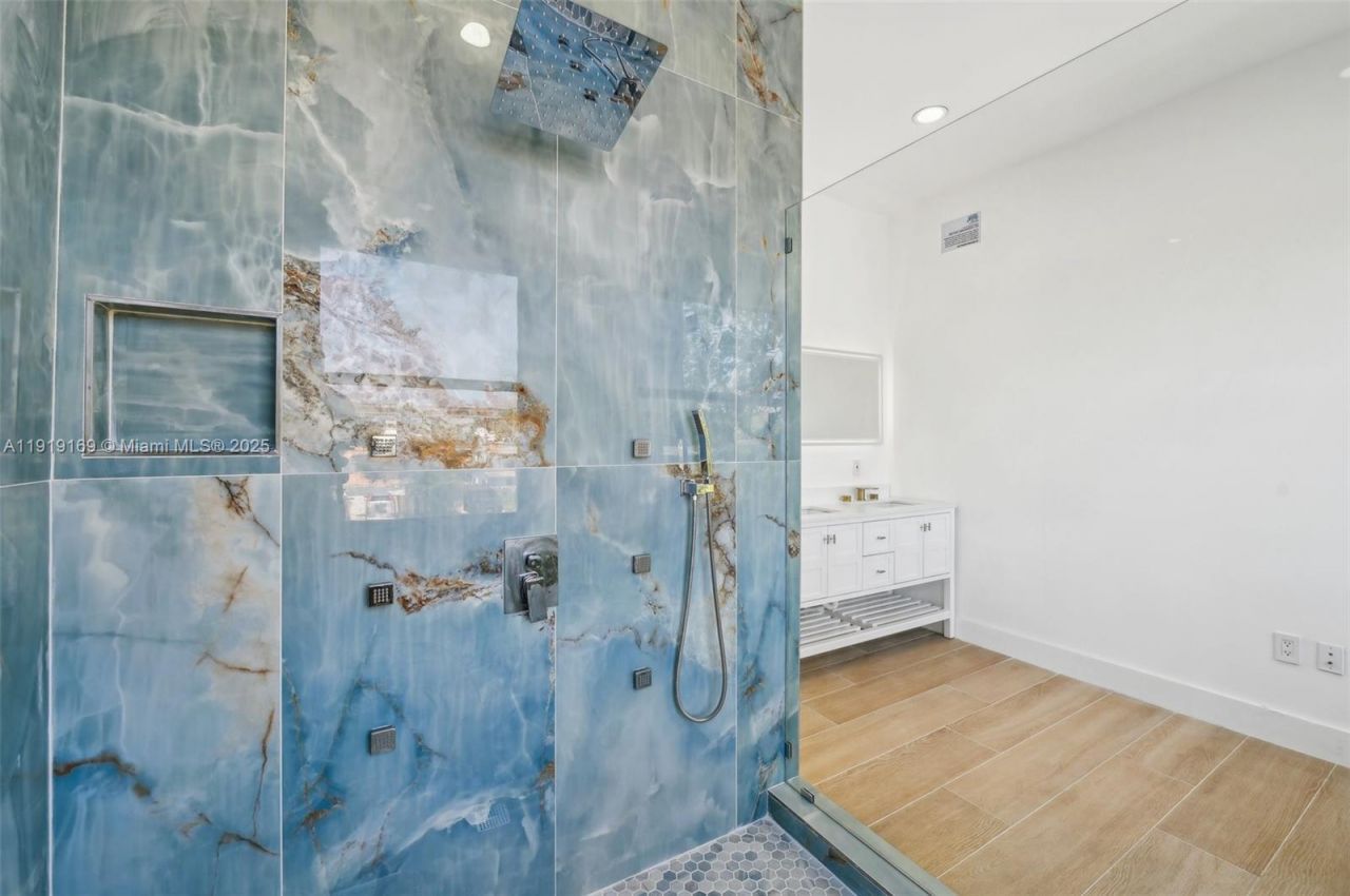 2001 SW 23rd Ave, Fort Lauderdale, FL 33312 Photo