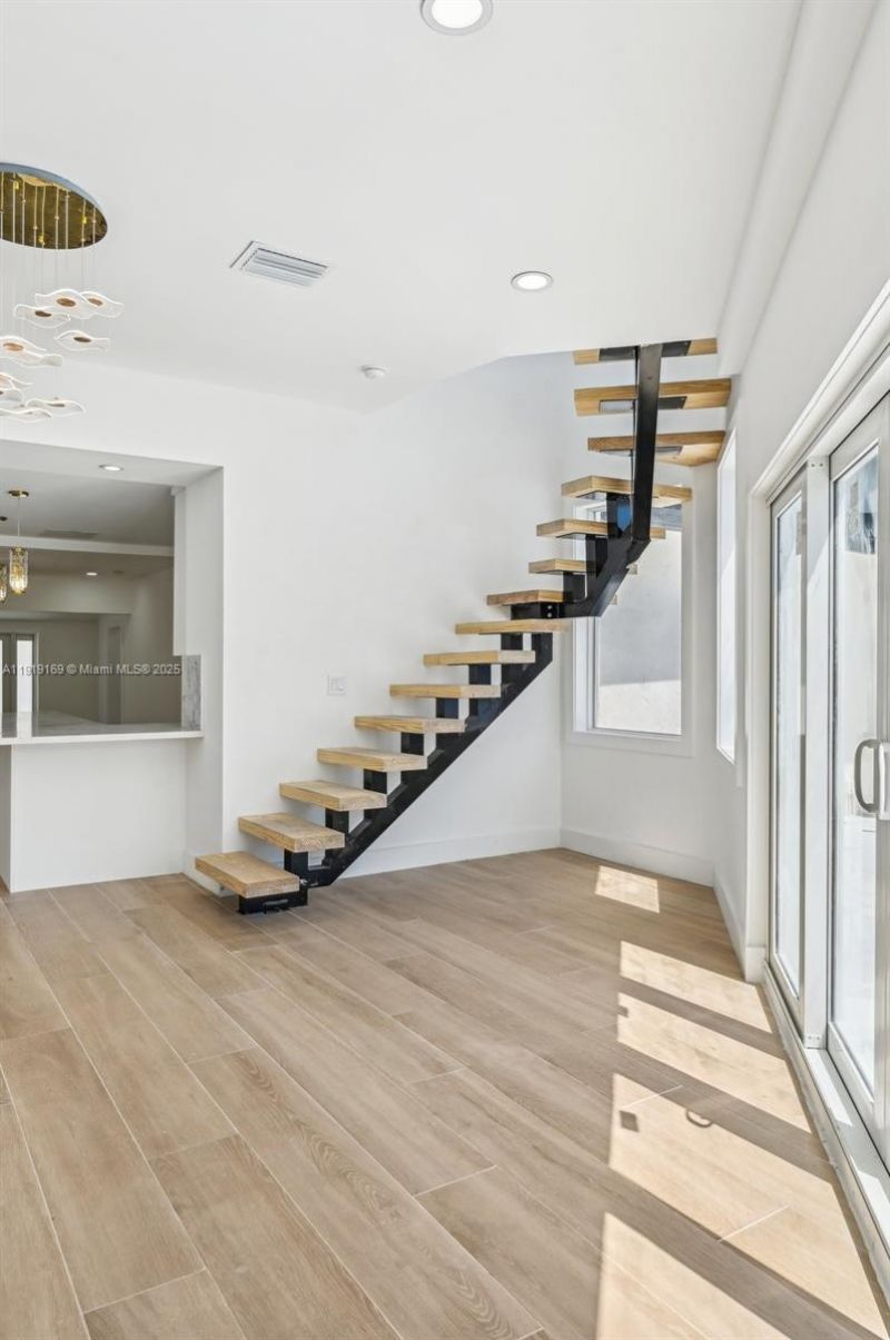 2001 SW 23rd Ave, Fort Lauderdale, FL 33312 Photo