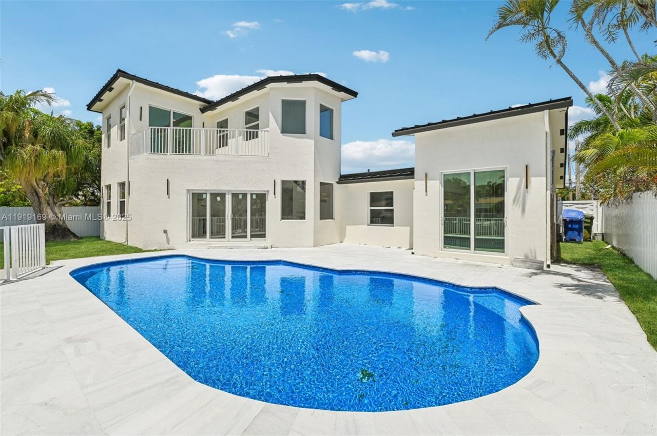 2001 SW 23rd Ave, Fort Lauderdale, FL 33312 Photo