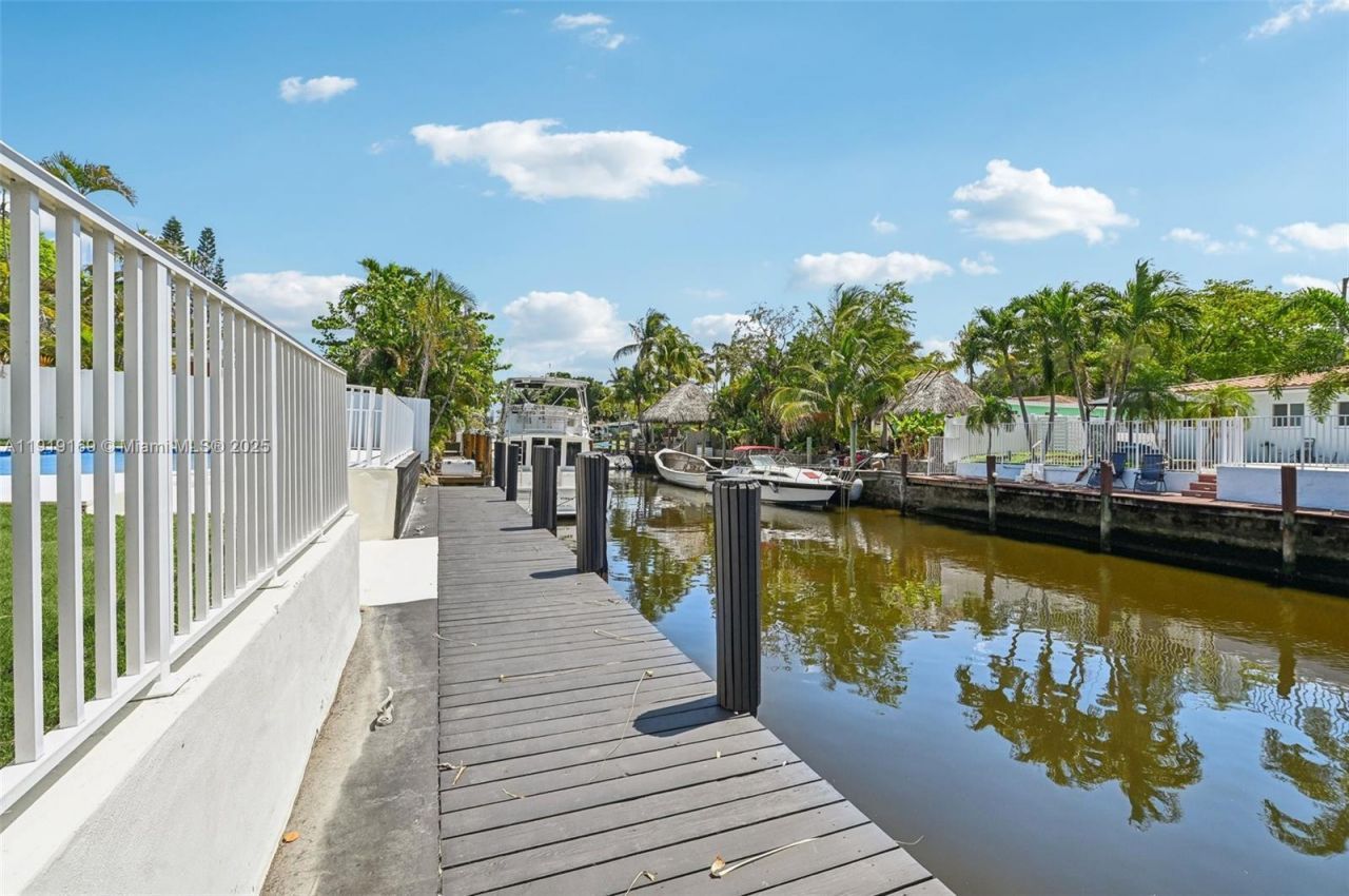 2001 SW 23rd Ave, Fort Lauderdale, FL 33312 Photo