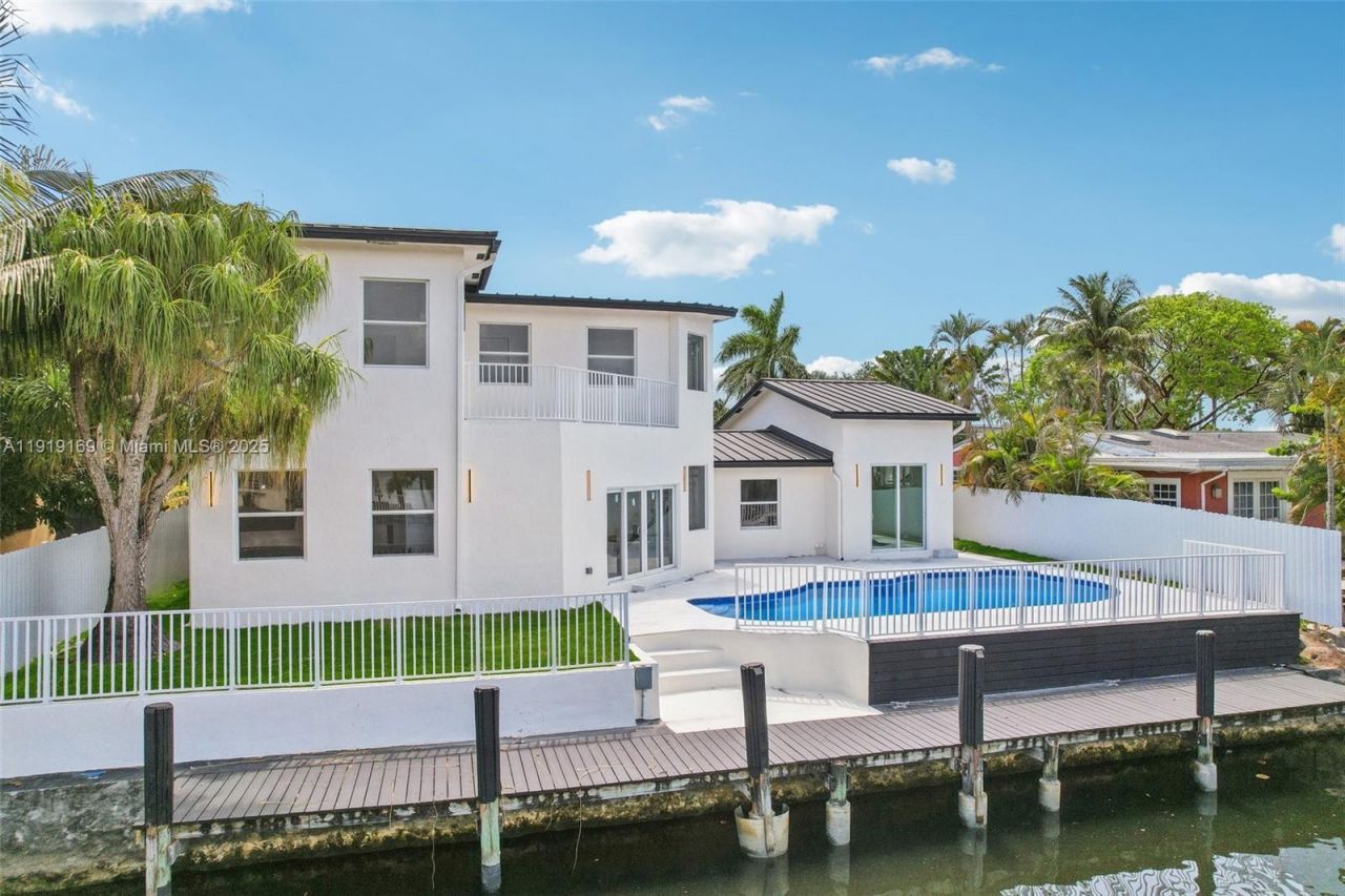 2001 SW 23rd Ave, Fort Lauderdale, FL 33312 Photo