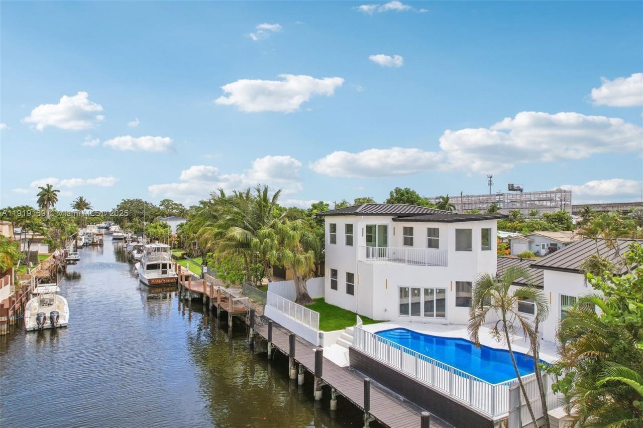 2001 SW 23rd Ave, Fort Lauderdale, FL 33312 Photo