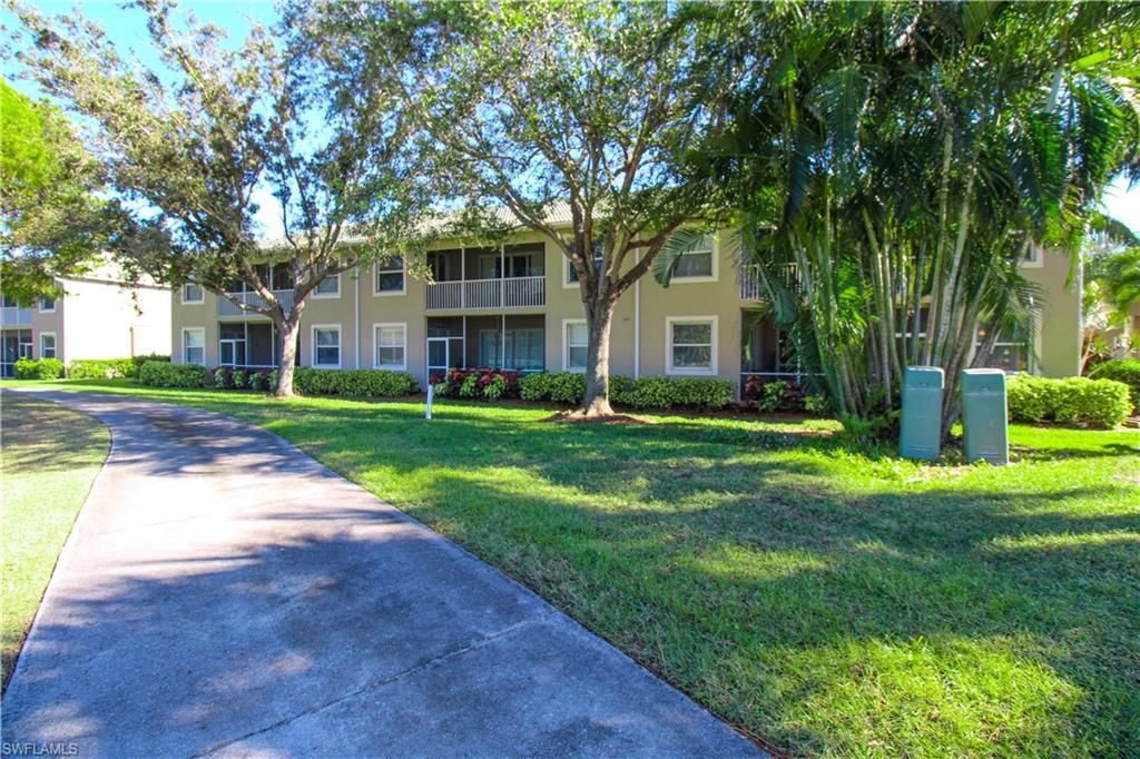 3435 Laurel Greens Ln S, Unit 201, Naples, FL 34119 Photo