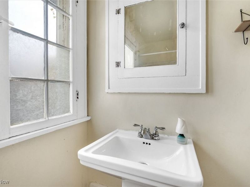 3328 Kildare Road, Unit 2181 Goodn, Cleveland, OH 44118 Photo 16