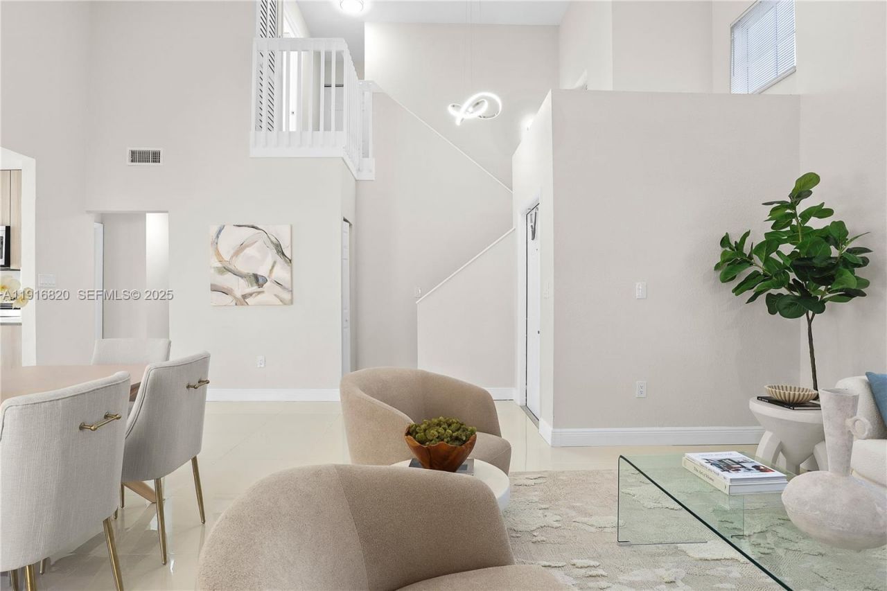 1223 NW 125th Ter, Sunrise, FL 33323 Photo