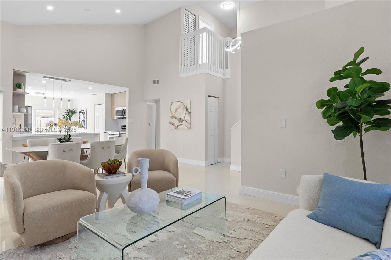 1223 NW 125th Ter, Sunrise, FL 33323 Photo