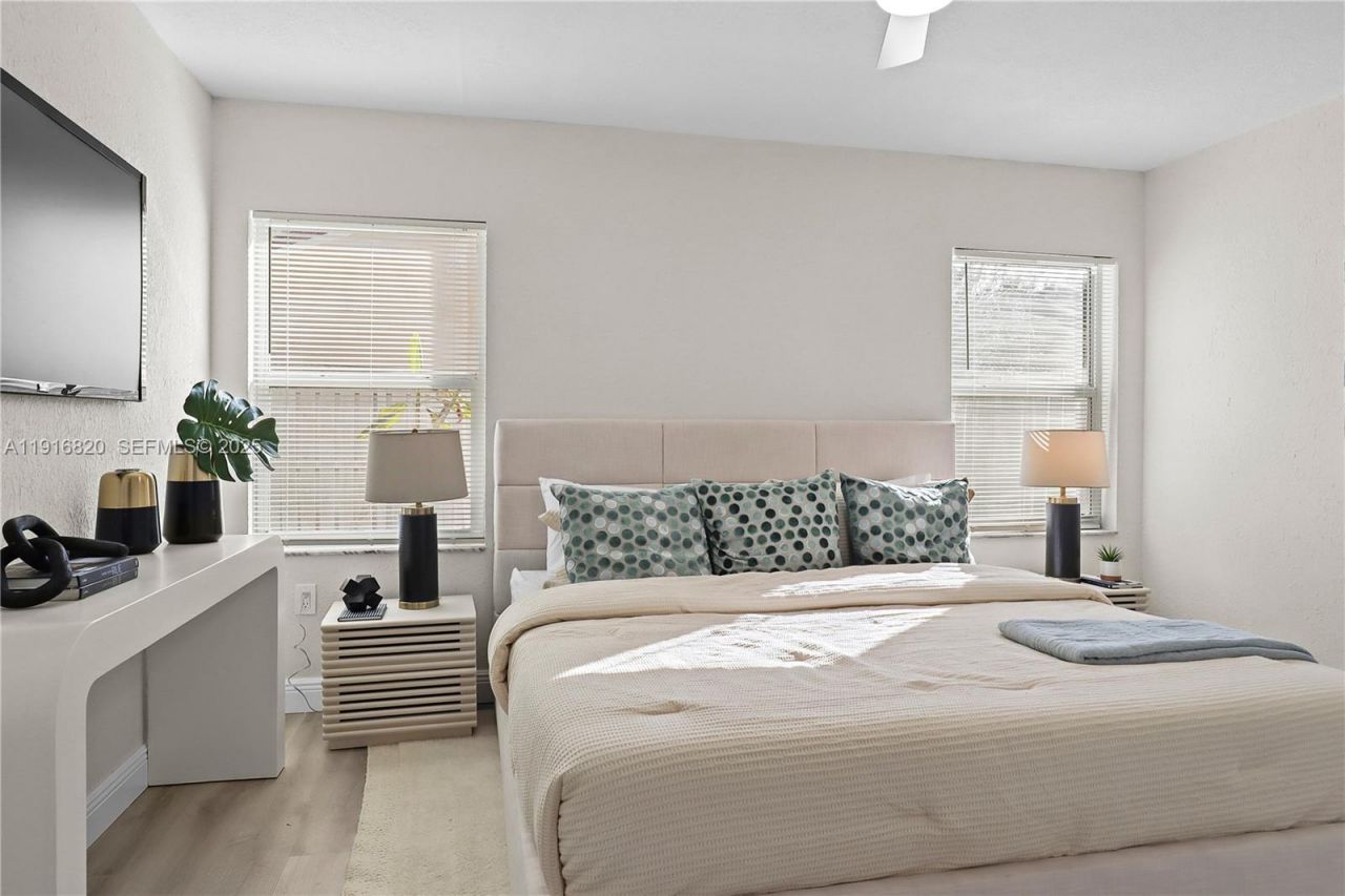 1223 NW 125th Ter, Sunrise, FL 33323 Photo