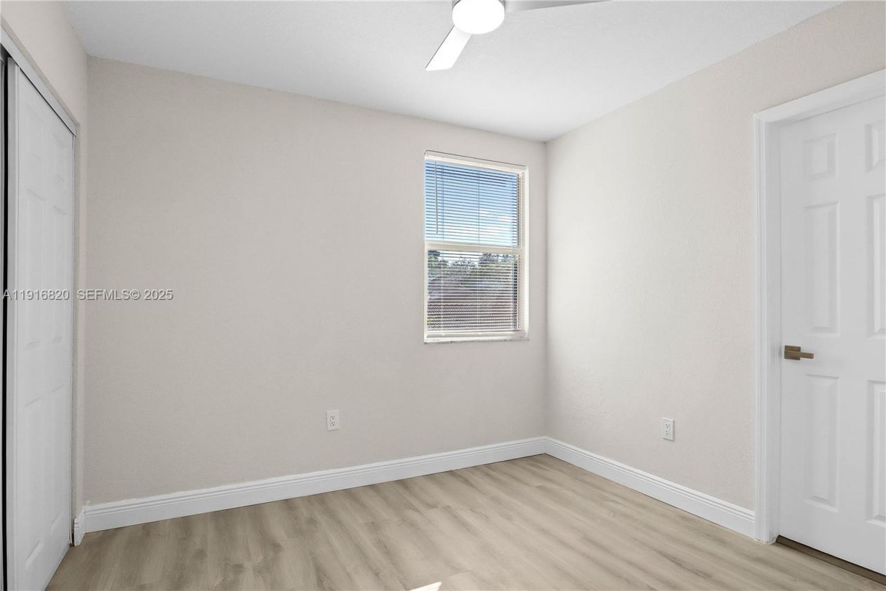 1223 NW 125th Ter, Sunrise, FL 33323 Photo