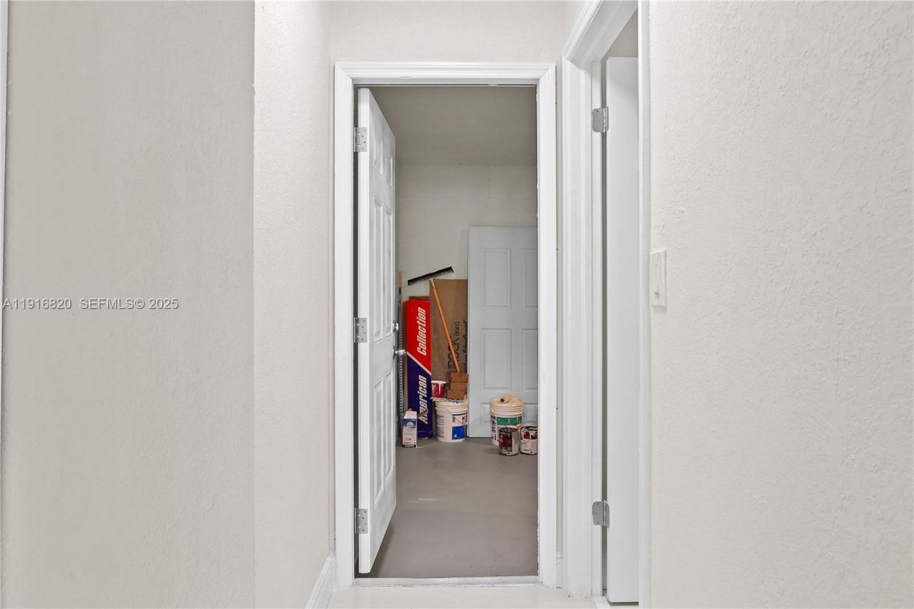 1223 NW 125th Ter, Sunrise, FL 33323 Photo