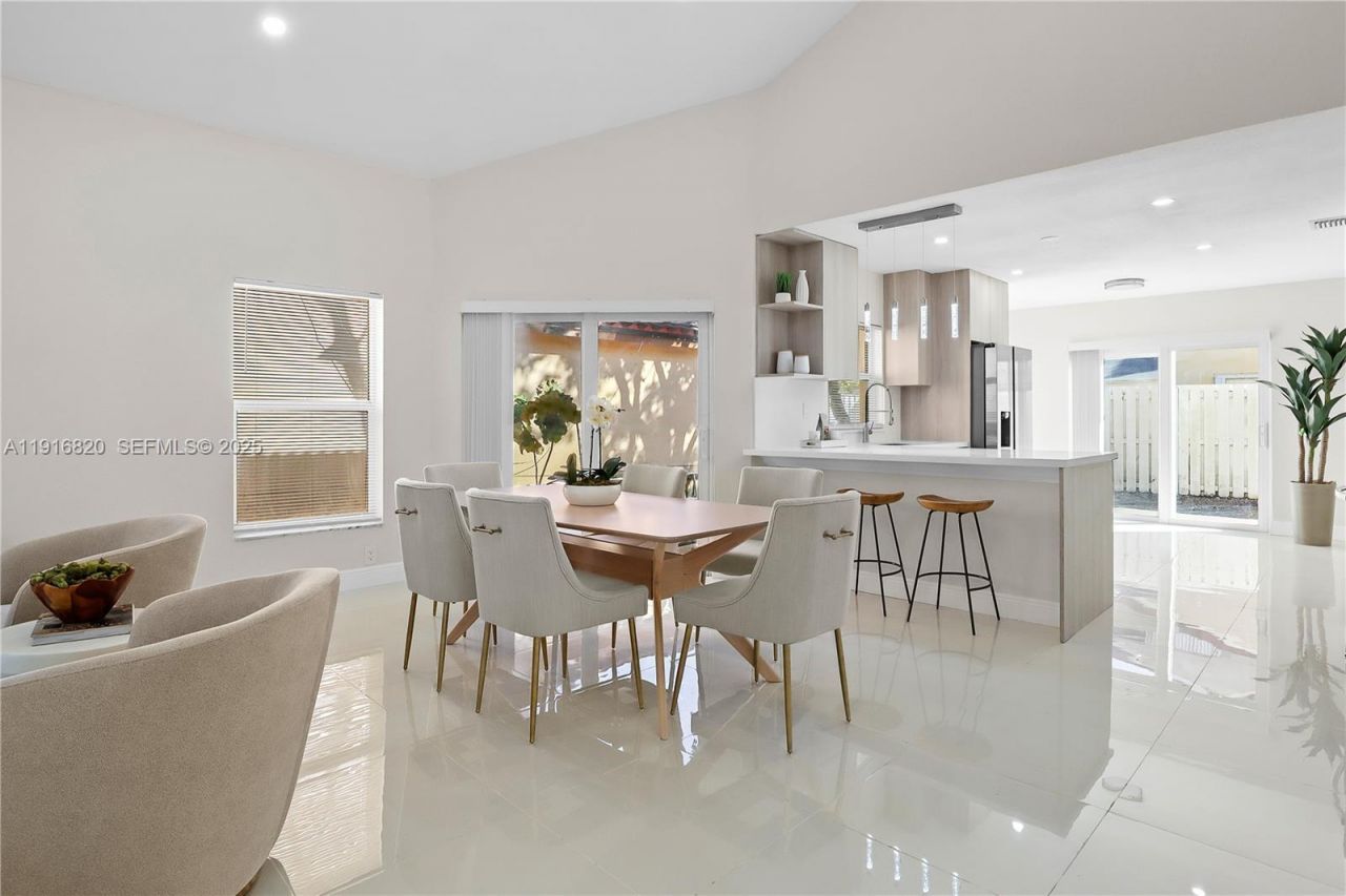 1223 NW 125th Ter, Sunrise, FL 33323 Photo